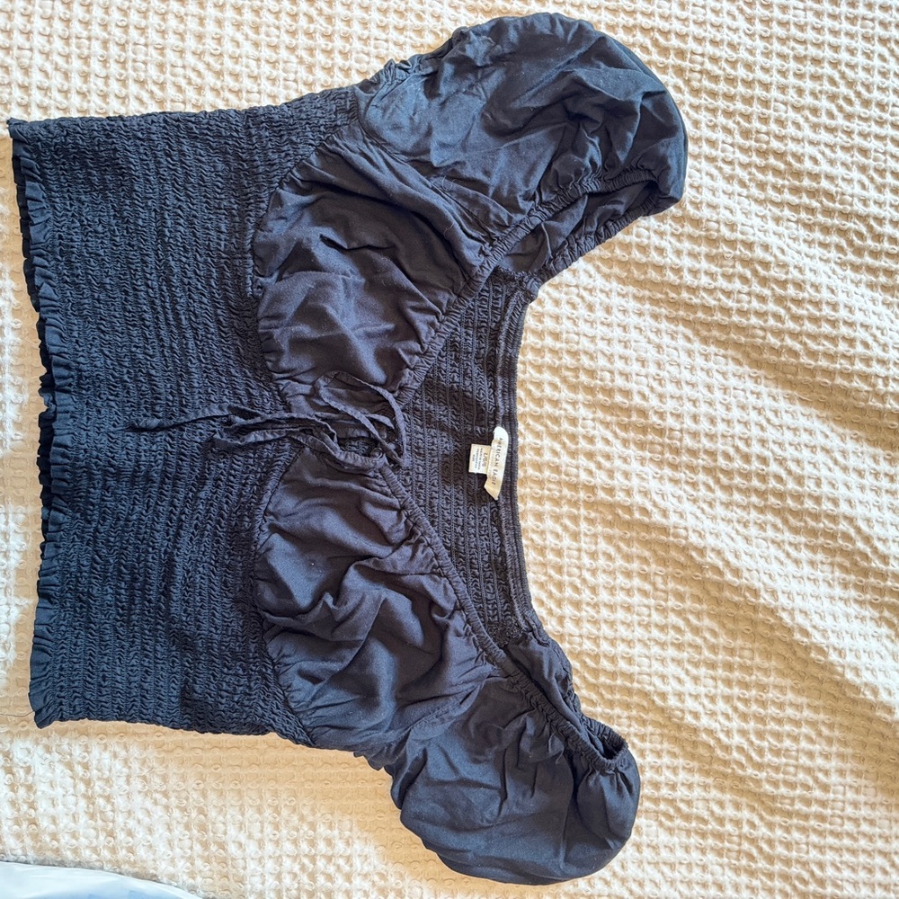 American Eagle Black Ruched Top